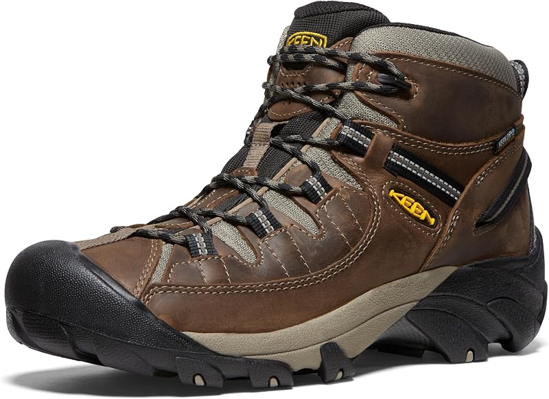 What to Look for When Buying Hiking Gear